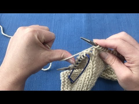 Backwards loop cast on – montaje de lazada retorcida